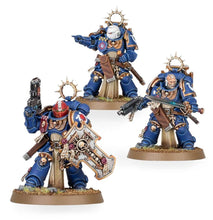 Load image into Gallery viewer, Warhammer 40K: Space Marines - Bladeguard Veterans