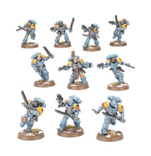Load image into Gallery viewer, Warhammer 40k: Space Wolves - Blood Claws