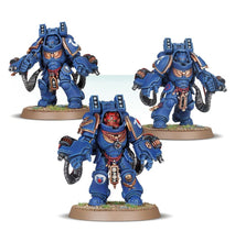 Load image into Gallery viewer, Warhammer 40K: Space Marines Primaris Aggressors
