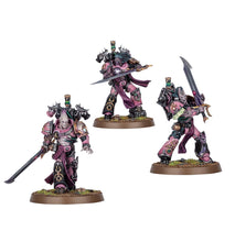 Load image into Gallery viewer, Warhammer 40K: Emperor's Children - Flawless Blades
