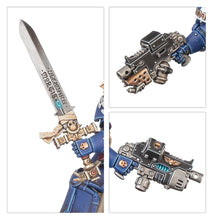 Load image into Gallery viewer, Warhammer 40K: Space Marines - Captain in Terminator Armor
