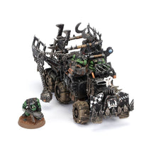 Load image into Gallery viewer, Warhammer 40K: Orks - Trukk
