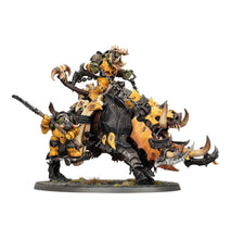 Load image into Gallery viewer, Warhammer Age of Sigmar: Orruk Warclans - Tuskboss on Maw-Grunta
