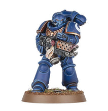 Load image into Gallery viewer, Warhammer 40K: Space Marines - Infernus Squad
