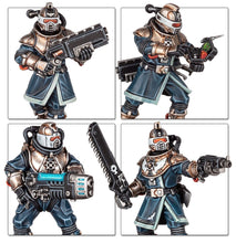 Load image into Gallery viewer, Warhammer 40K: Imperial Agents - Imperial Navy Breachers
