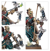 Load image into Gallery viewer, Warhammer Age of Sigmar: Ossiarch Bonereapers - Mortek Triaxes
