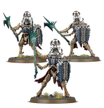 Load image into Gallery viewer, Warhammer AoS: Ossiarch Bonereapers - Necropolis Stalkers
