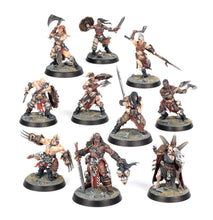Load image into Gallery viewer, Warhammer Age of Sigmar: Spearhead Slaves to Darkness - Darkoath Raiders
