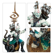 Load image into Gallery viewer, Warhammer Age of Sigmar: Spearhead - Idoneth Deepkin - Akhelian Tide Guard
