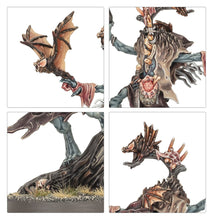 Load image into Gallery viewer, Warhammer Age of Sigmar: Flesh-Eater Courts - High Falconer Felgryn
