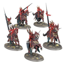 Load image into Gallery viewer, Warhammer Age of Sigmar: Soublight Gravelords - Blood Knights
