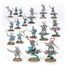 Load image into Gallery viewer, Warhammer Age of Sigmar: Spearhead Tzaangor Warflock
