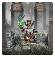 Load image into Gallery viewer, Warhammer Age of Sigmar: Helsmiths of Hashut - Daemonsmith
