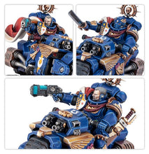 Load image into Gallery viewer, Warhammer 40k: Space Marines - Captain on Bike
