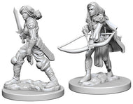 Pathfinder Battles Deep Cuts Unpainted Miniatures: Human Female Fighter (2)